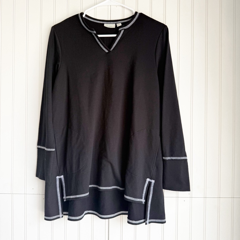Logo Lounge Size S Chic Black Tunic Top with White Accents